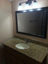 4112 Inverrary Dr in Lauderhill, FL - Building Photo - Building Photo