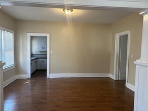 317 N Jackson St in Enid, OK - Building Photo - Building Photo