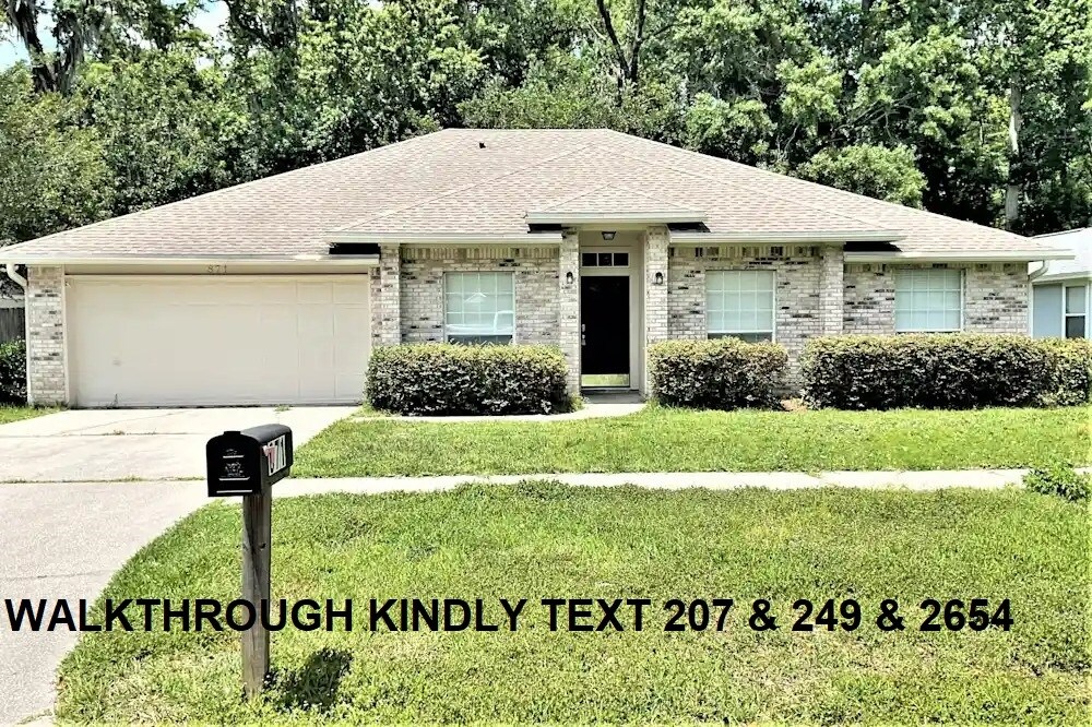 876 Camp Francis Johnson Rd in Orange Park, FL - Building Photo
