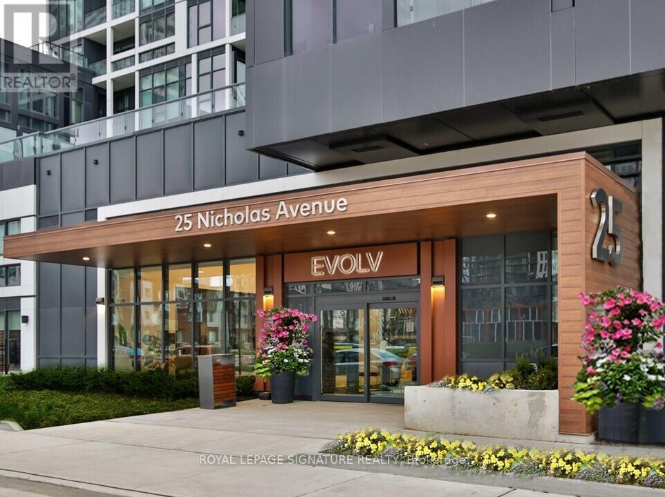 25 Nicholas Ave in Toronto, ON - Building Photo