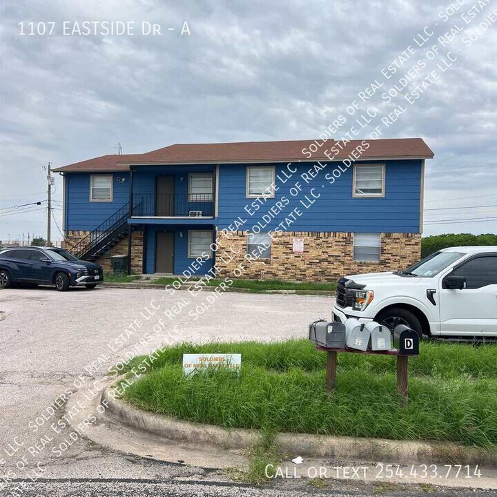 1107 Eastside Dr in Killeen, TX - Building Photo