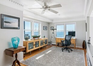 4 Spinnaker Hill Ln in Hull, MA - Building Photo - Building Photo