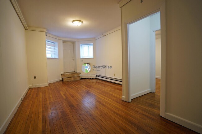 529 Beacon St in Boston, MA - Building Photo - Building Photo