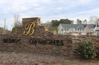 Bedrock Townhomes in Temple, GA - Foto de edificio - Building Photo