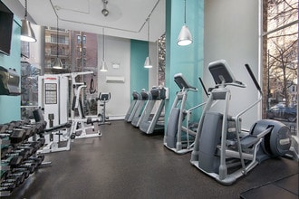 55 W. Chestnut in Chicago, IL - Foto de edificio - Interior Photo