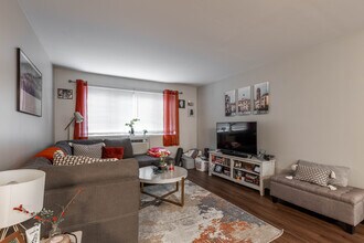 607 W Wrightwood Ave, Unit 2 in Chicago, IL - Foto de edificio - Building Photo