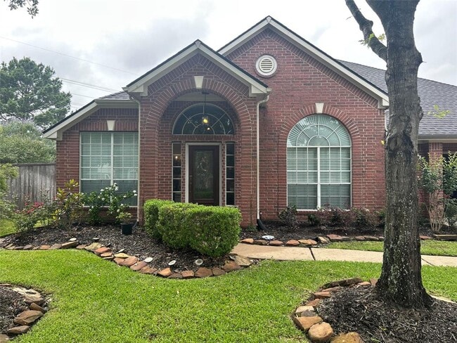 1107 Wealden Forest Dr in Spring, TX - Building Photo - Building Photo