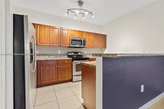 2849 NE 1st Dr in Homestead, FL - Foto de edificio - Building Photo