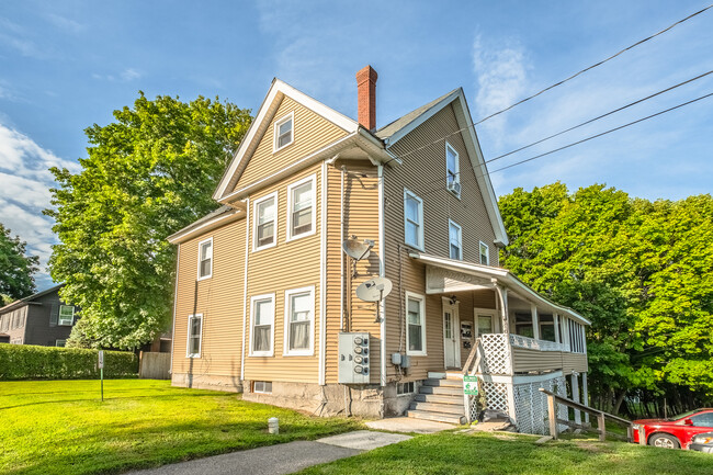 216 North State Street in Concord, NH - Building Photo - Building Photo