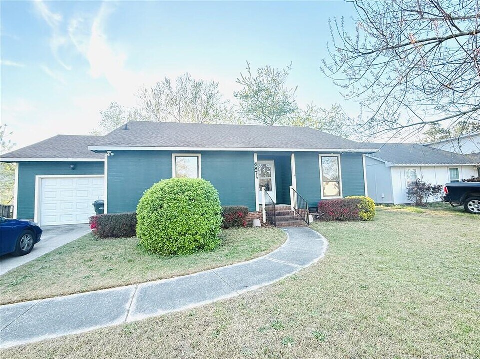 6873 Kizer Dr in Fayetteville, NC - Building Photo