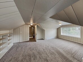 1331 Madison St in Everett, WA - Foto de edificio - Building Photo