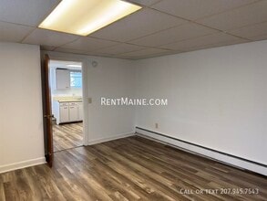 36 3rd St in Bangor, ME - Building Photo - Building Photo