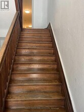 3-33 Elm Grove Ave in Toronto, ON - Building Photo - Building Photo