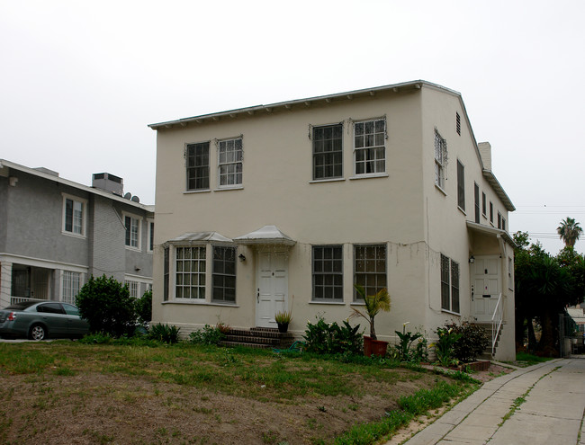 549 N Heliotrope Dr in Los Angeles, CA - Building Photo - Building Photo