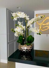 244 Biscayne Blvd in Miami, FL - Building Photo - Building Photo