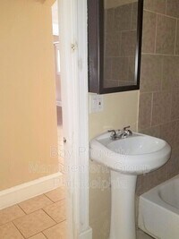 133 E Roosevelt Blvd photo'