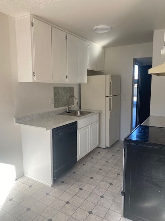 4608 Neil Rd in Reno, NV - Building Photo