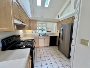 2 W Ridge Ct in Battlement Mesa, CO - Building Photo - Building Photo