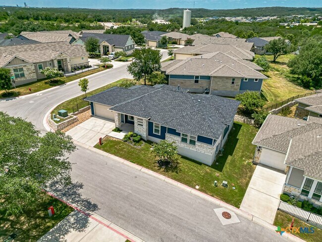 205 Eagle Dr in San Marcos, TX - Building Photo - Building Photo