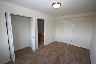 401 S Wasilla St in Wasilla, AK - Building Photo - Building Photo