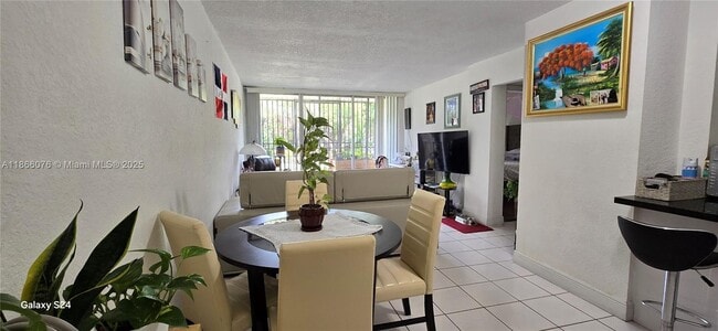 816 NW 87th Ave, Unit 107 in Miami, FL - Building Photo - Building Photo