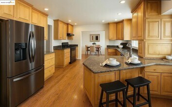 301 Discovery Bay Blvd in Discovery Bay, CA - Building Photo - Building Photo