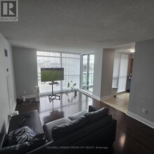 235-235 Sherway Gardens Rd in Toronto, ON - Building Photo - Building Photo