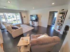 2700 Regway Ave in Long Beach, CA - Building Photo - Building Photo