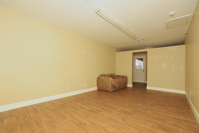 property at 103 E Meadow Ln