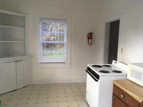 1847 Devine St in Columbia, SC - Building Photo - Building Photo