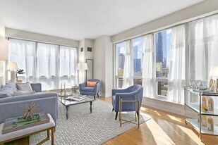 350 W 42nd St in New York, NY - Building Photo