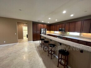 8365 Greenwood Ln in Chino, CA - Building Photo - Building Photo