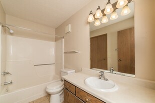 Rare Opening in Sioux Falls, SD - Building Photo