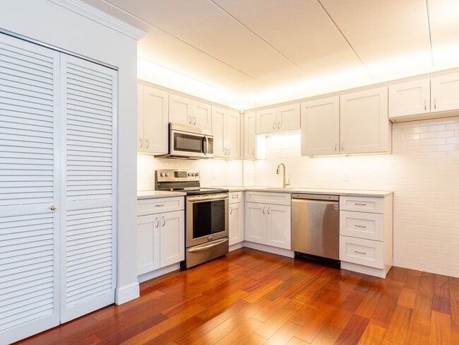 property at 28 Lee St