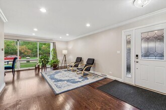 9107 Meade Ave in Morton Grove, IL - Building Photo - Building Photo