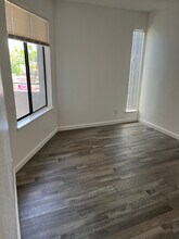 1032 Pacific Ave, Unit Rose Garden Gem in San Jose, CA - Foto de edificio - Building Photo