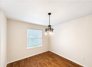 200 Meadow Park Dr in Georgetown, TX - Building Photo - Building Photo