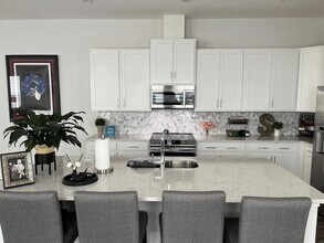 8553 Dubochet St in Orlando, FL - Building Photo - Building Photo