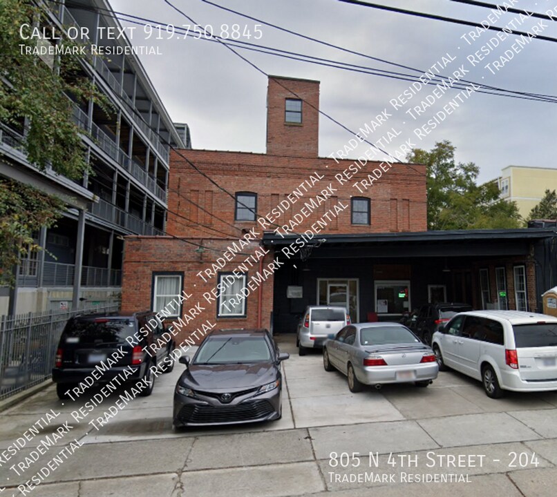 805 N 4th St in Wilmington, NC - Building Photo