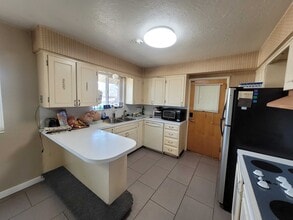 9 E 1800 S in Bountiful, UT - Building Photo - Building Photo