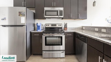 2017 Brook Rd in Richmond, VA - Building Photo - Building Photo