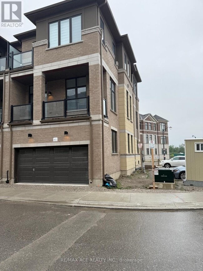 property at 2 Kahshe Ln