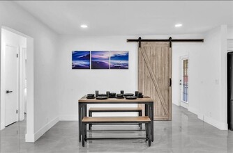 2112 N 14th Ter in Hollywood, FL - Building Photo - Building Photo