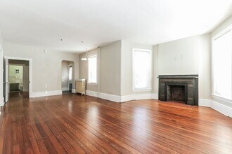 1003 W Main St in Lansdale, PA - Building Photo - Building Photo