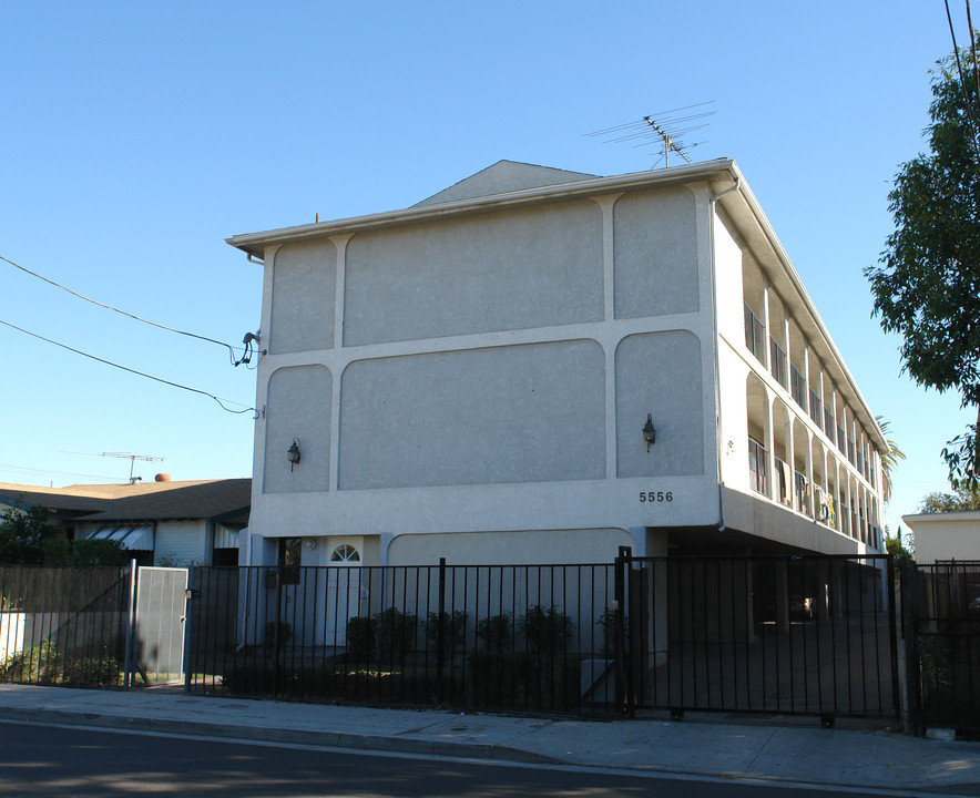 5556 Elmer Ave in North Hollywood, CA - Building Photo