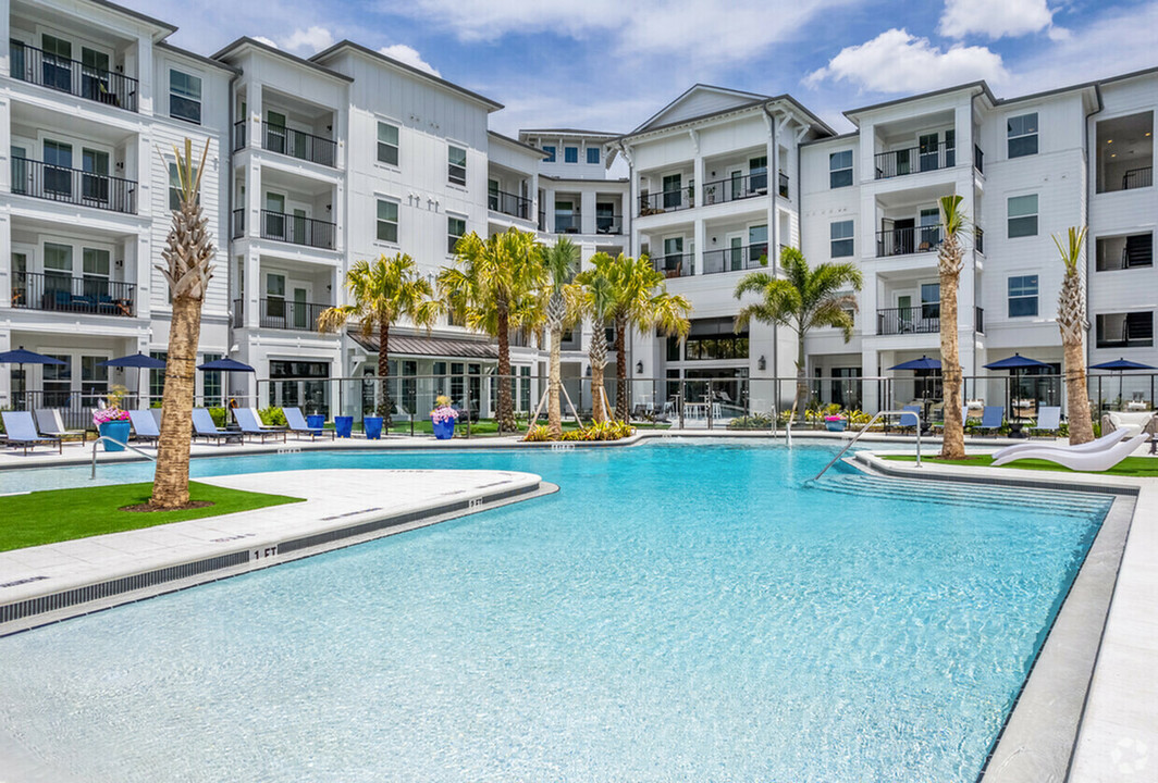 Rowan Pointe in Pinellas Park, FL - Foto de edificio