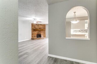 5400 Dunson Dr in Haltom City, TX - Building Photo - Building Photo