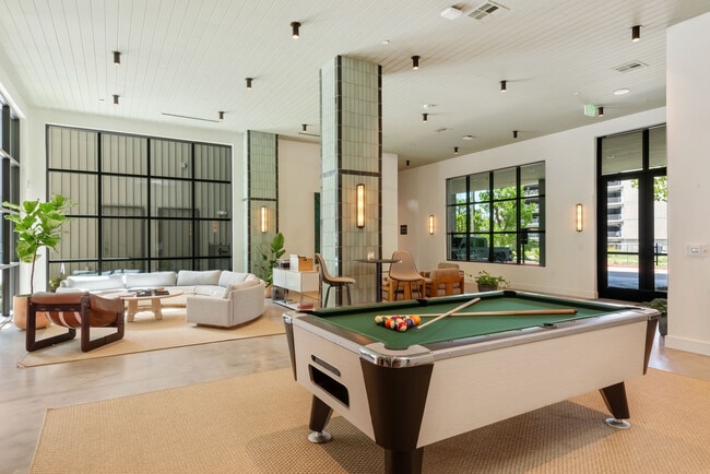 The Saint George in Austin, TX - Building Photo - Building Photo