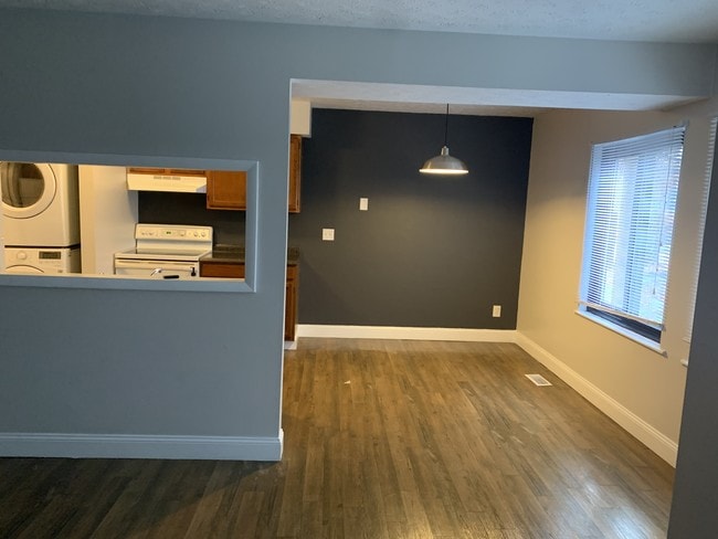 107 Twilight Dr, Unit 107 in Fairfield, OH - Foto de edificio - Building Photo