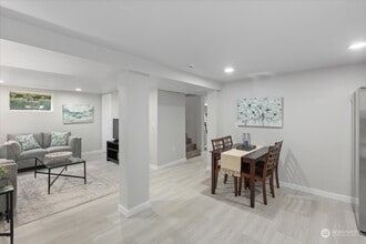 522 25th Ave, Unit Lower Level Unit in Seattle, WA - Building Photo - Building Photo